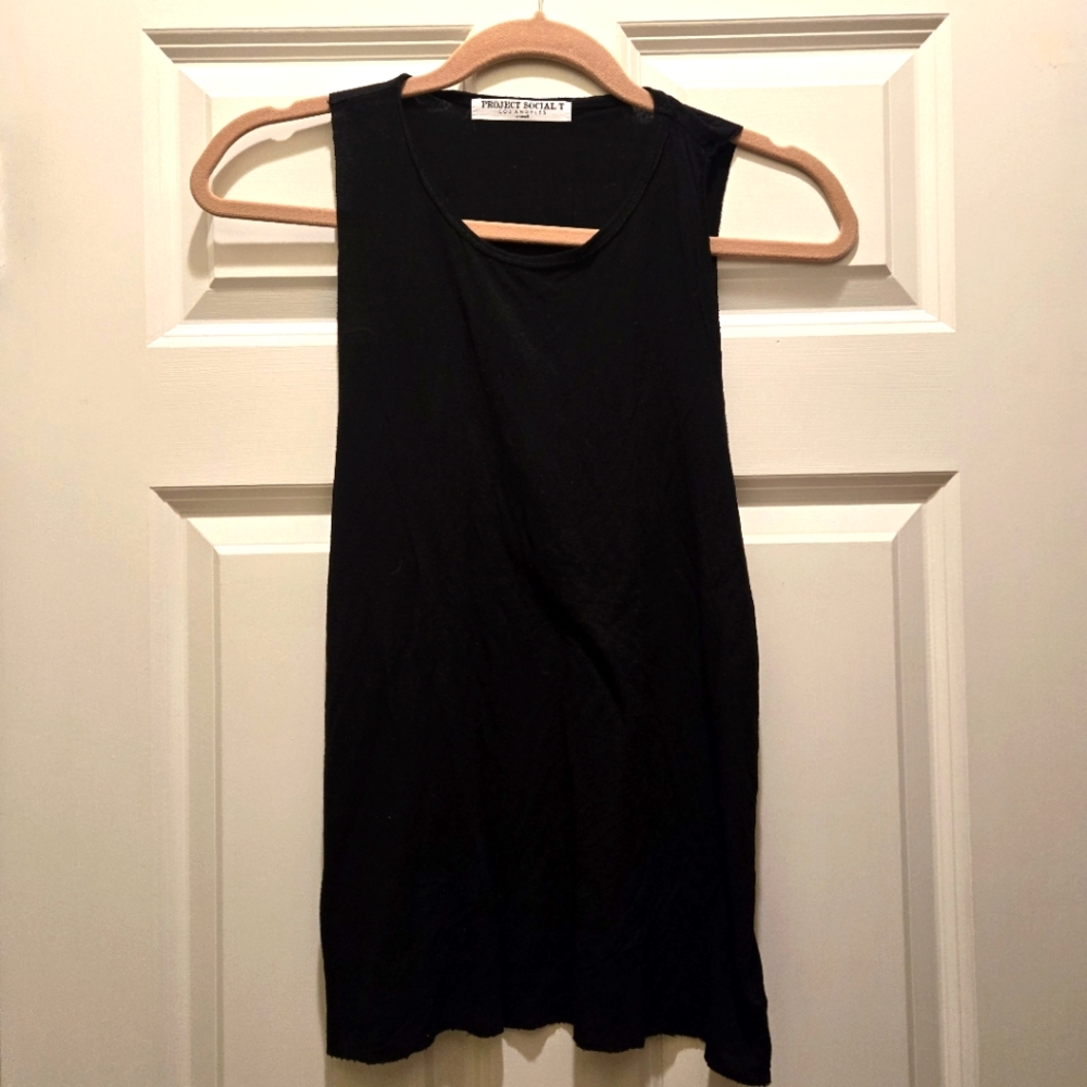 NWOT Project Social T Top XS Black Sleeveless Muscle Tank Raw Hem Crewneck Round